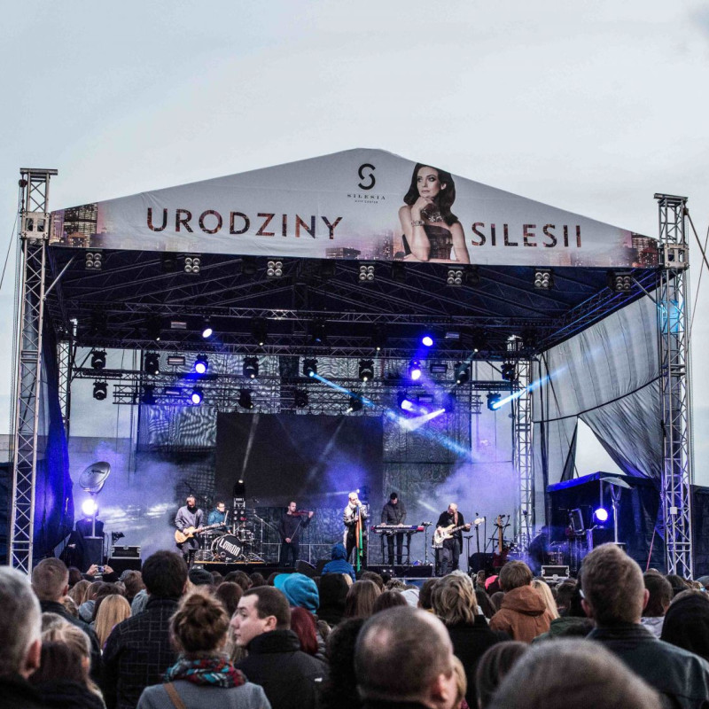 impreza masowa - nagłośnienie
