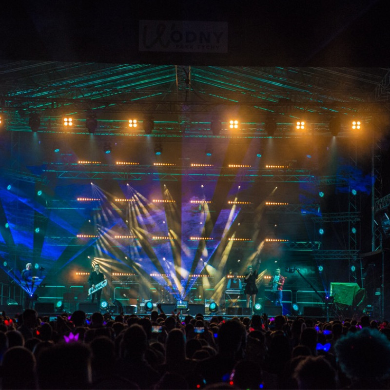 sprzęt estradowy na koncerty